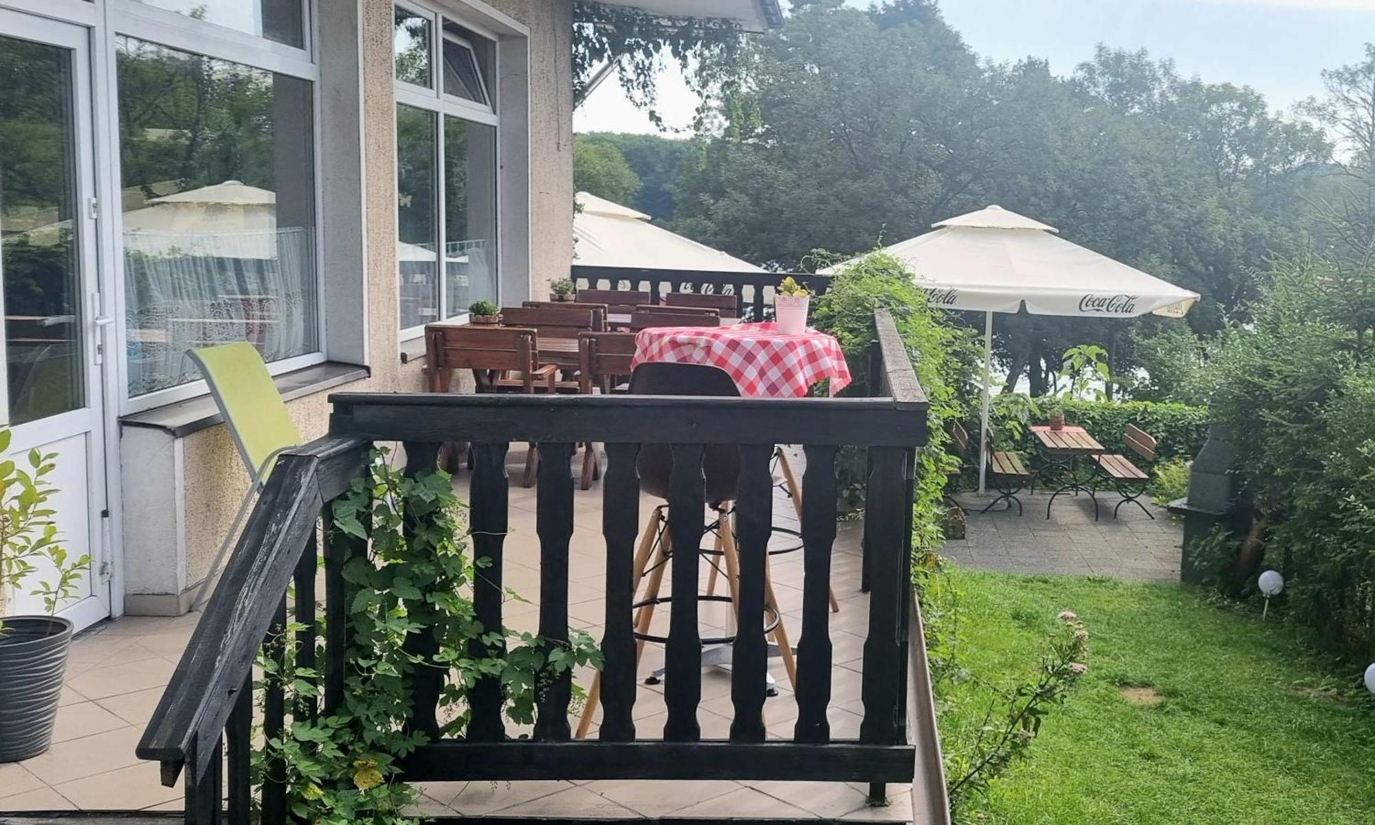 Gosciniec Skolimowka Restauracja I Pokoje Ze Sniadaniem Na Kaszubach Chmielno Eksteriør billede